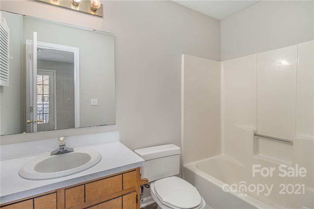 8400 Stoneface Road Charlotte, NC 28214 - Photo 18 of 20 Gallery Image 18