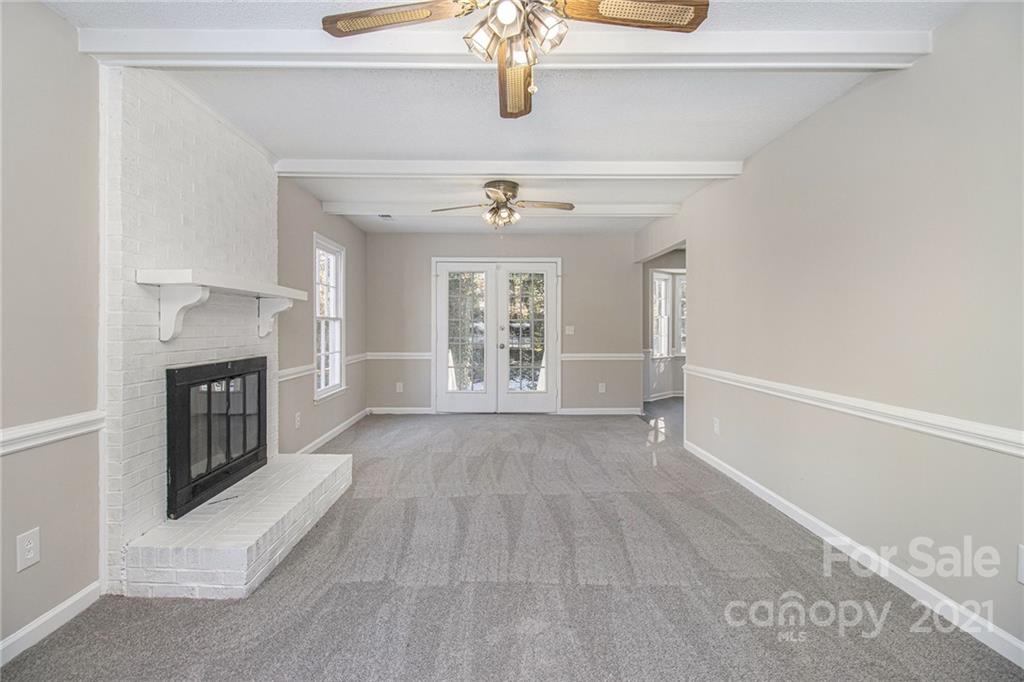 8400 Stoneface Road Charlotte, NC 28214 - Photo 5 of 20 Gallery Image 5