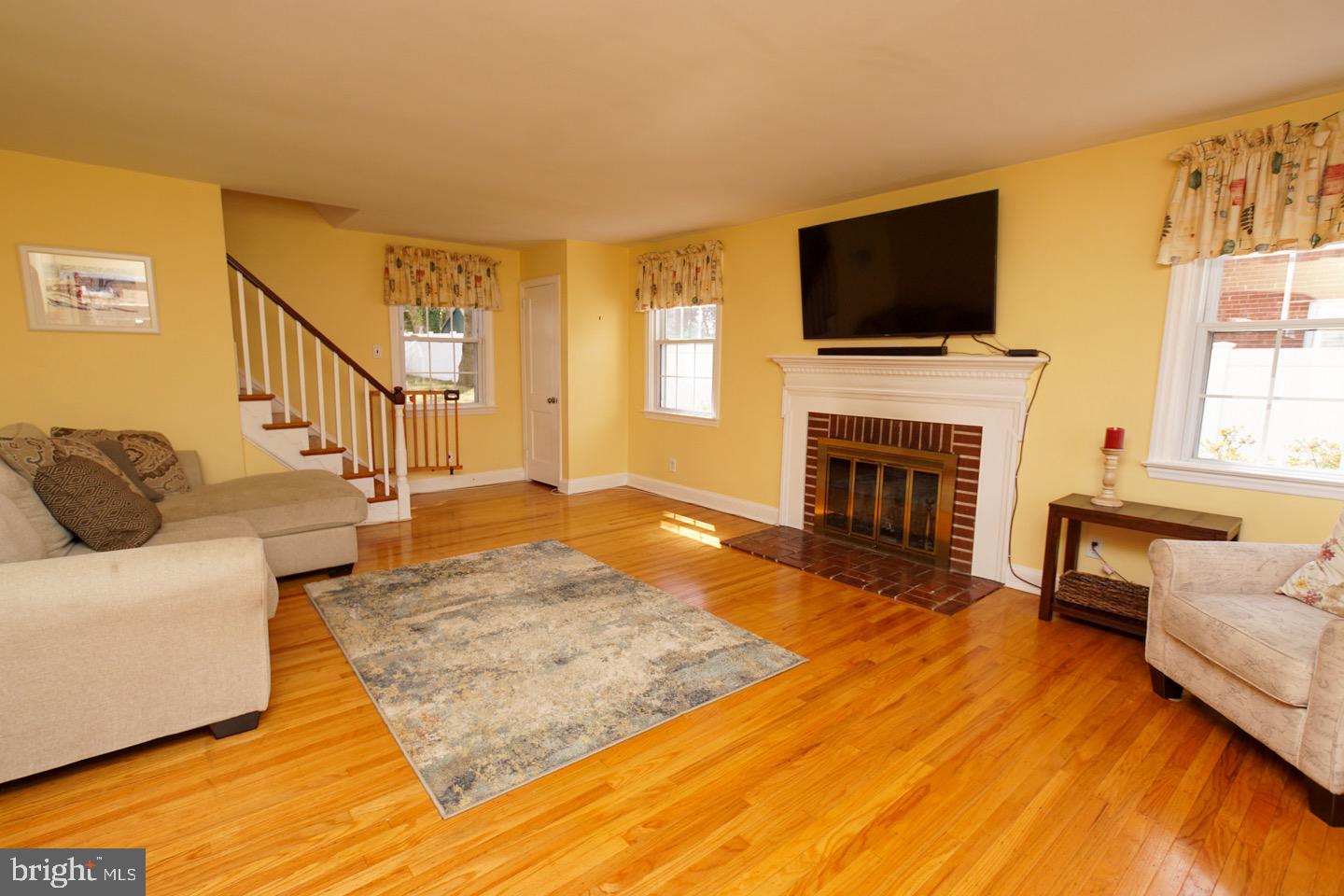 457 Wheatsheaf Road Springfield, PA 19064 - Photo 6 of 48