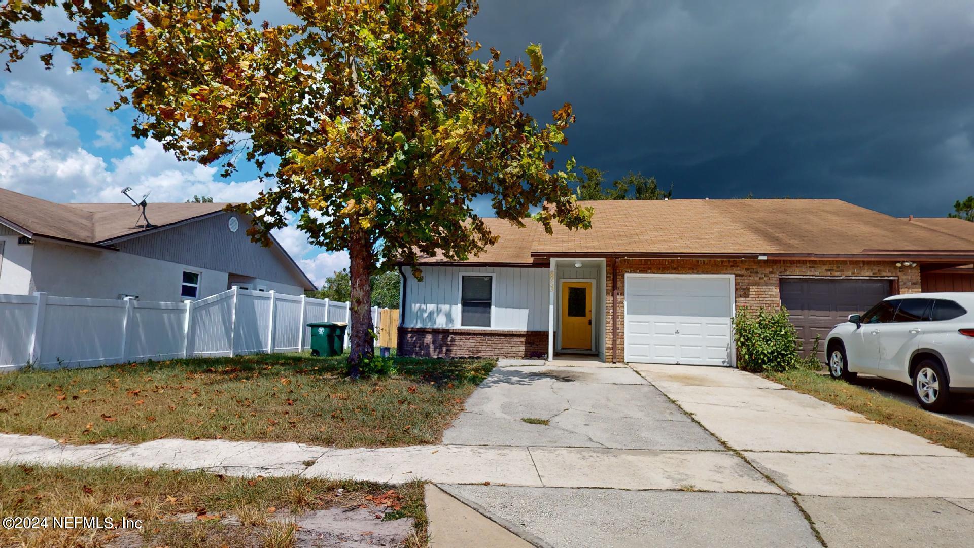 8953 Ivey Road Jacksonville, FL 32216 - Photo 1 of 29 Front