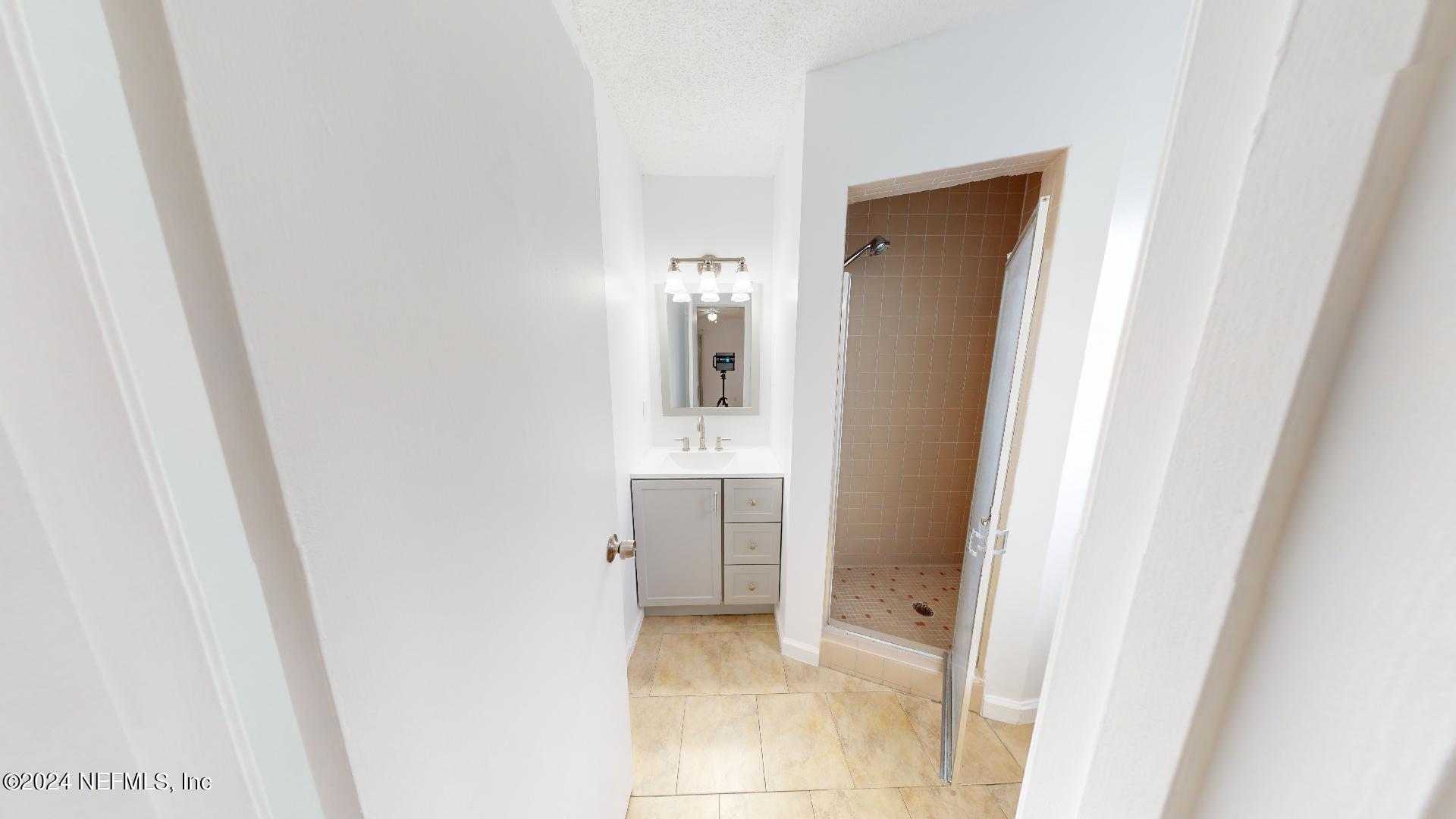 8953 Ivey Road Jacksonville, FL 32216 - Photo 15 of 29 8953-Ivey-Road-09122023_155234
