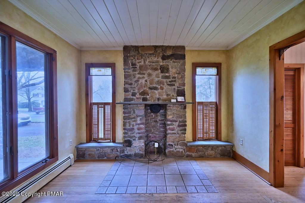 253 Learn Road Tannersville, PA 18372 - Photo 5 of 31 Photo 014