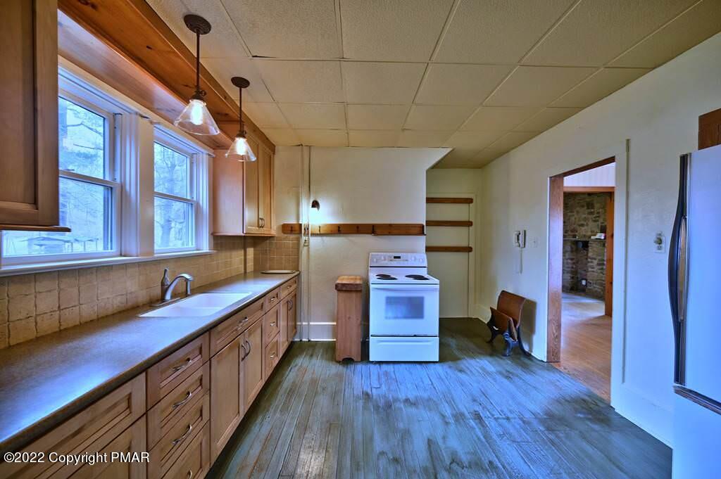 253 Learn Road Tannersville, PA 18372 - Photo 8 of 31 Photo 024