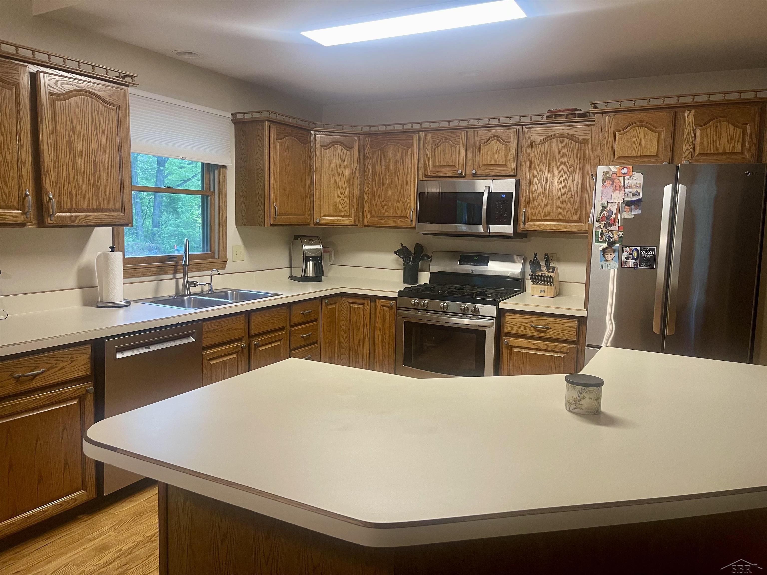 11279 Sarle Road Freeland, MI 48623 - Photo 4 of 23