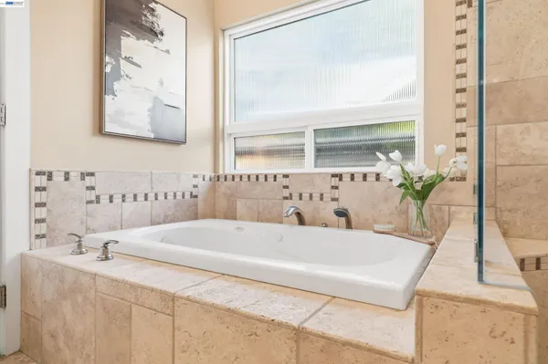 $2,450,000 | 4071 Walnut Drive, Pleasanton, CA 94566