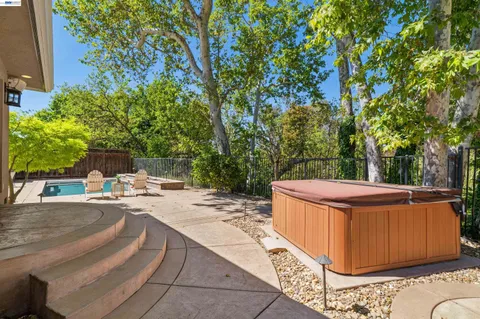 $2,450,000 | 4071 Walnut Drive, Pleasanton, CA 94566