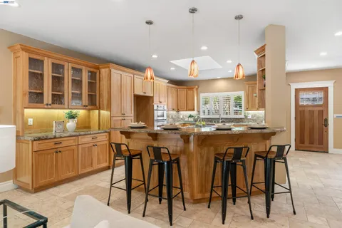 $2,450,000 | 4071 Walnut Drive, Pleasanton, CA 94566