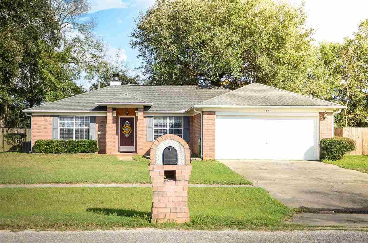 4344 Bayou Ridge Drive Pace, FL 32571 - Photo 2 of 29 Gallery Image 2