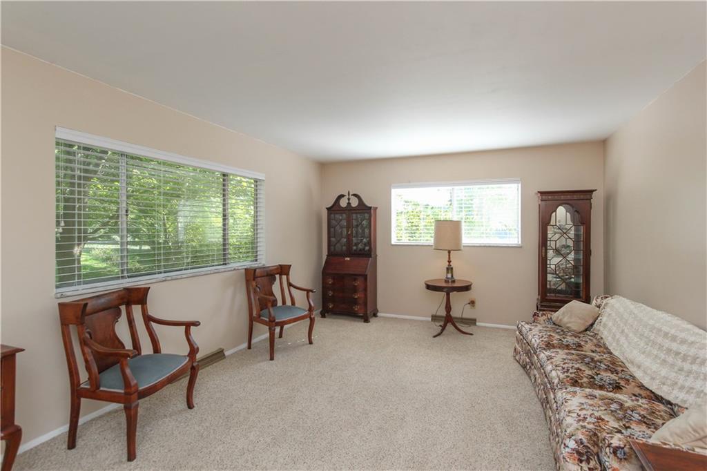 7863 Fall Creek Road Indianapolis, IN 46256 - Photo 3 of 19 Gallery Image 3