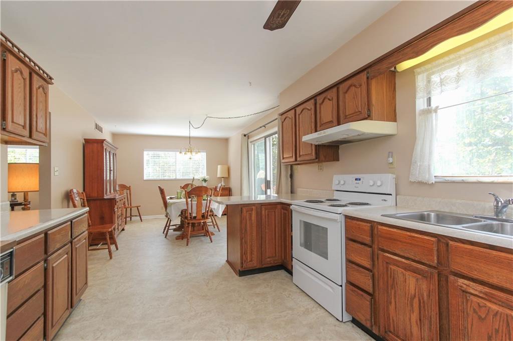 7863 Fall Creek Road Indianapolis, IN 46256 - Photo 8 of 19 Gallery Image 8