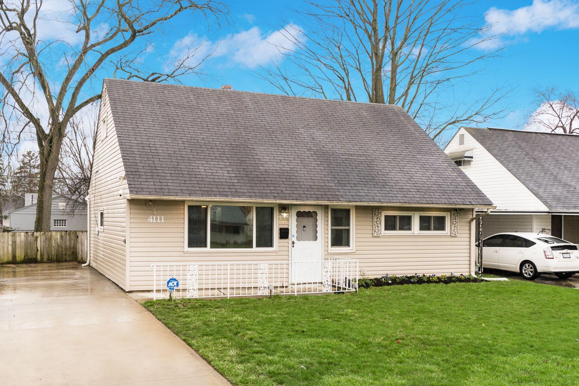4111 Rickenbacker Avenue Columbus, OH 43213 - Photo 2 of 35 002_111 Rickenbacker Av - 004