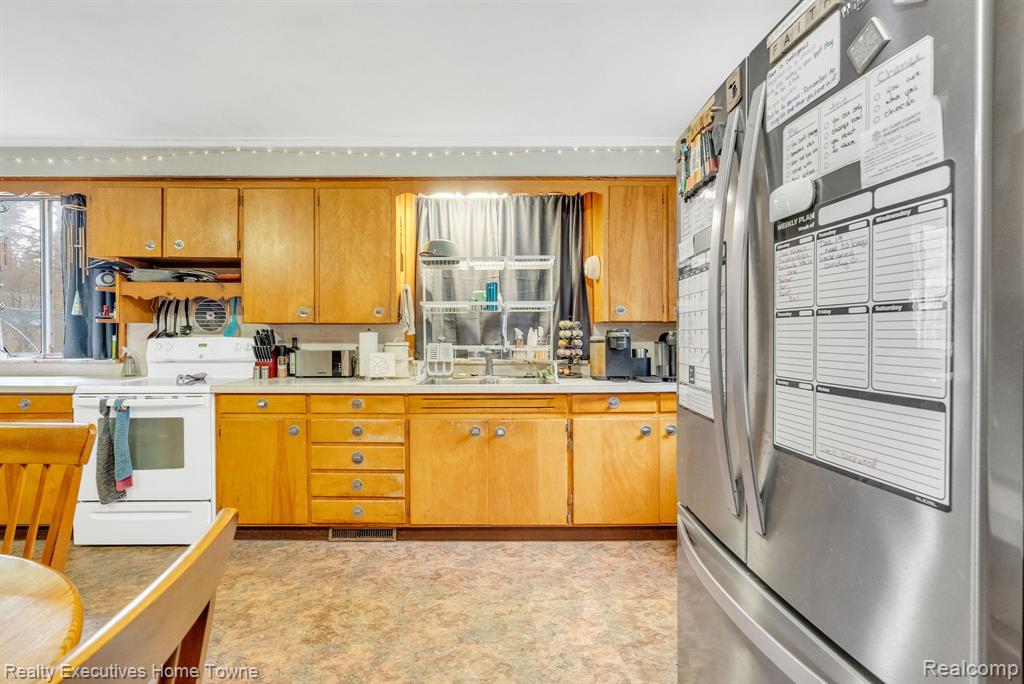 2155 Arlington Road Columbus, MI 48063 - Photo 24 of 59