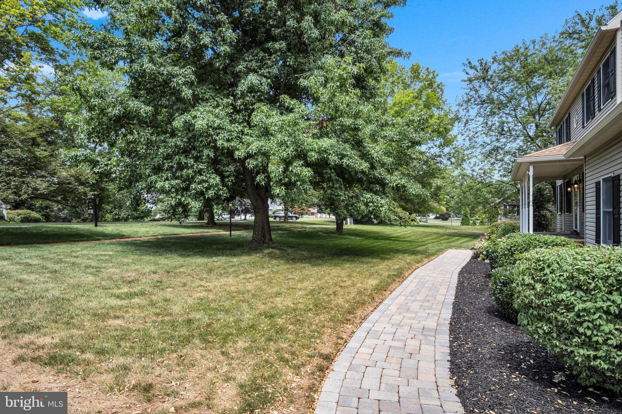 47 East Yellowbreeches Road Carlisle, PA 17015 - Photo 4 of 39 Gallery Image 4