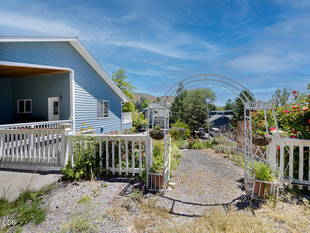134 Ridgecrest Drive Klamath Falls, OR 97601 - Photo 28 of 31