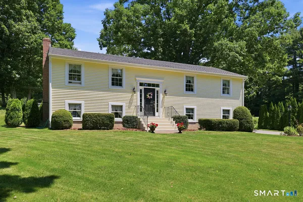 $519,900 | 1451 Neipsic Road, Glastonbury, CT 06033