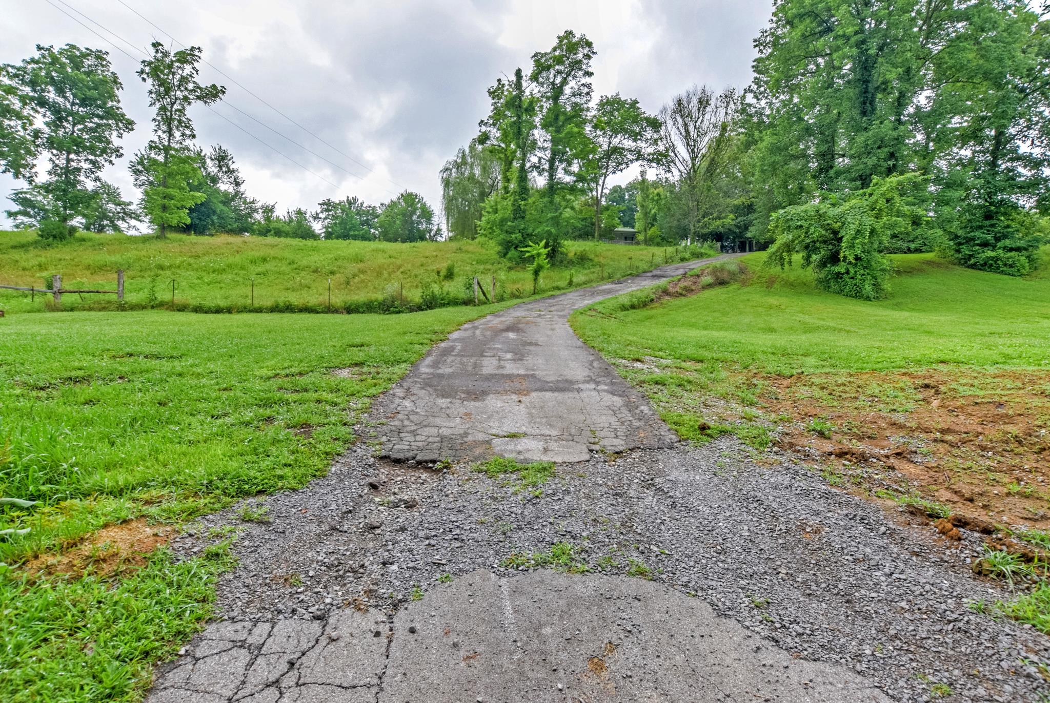 945 Turner Road Watertown, TN 37184 - Photo 1 of 30 a view of a park