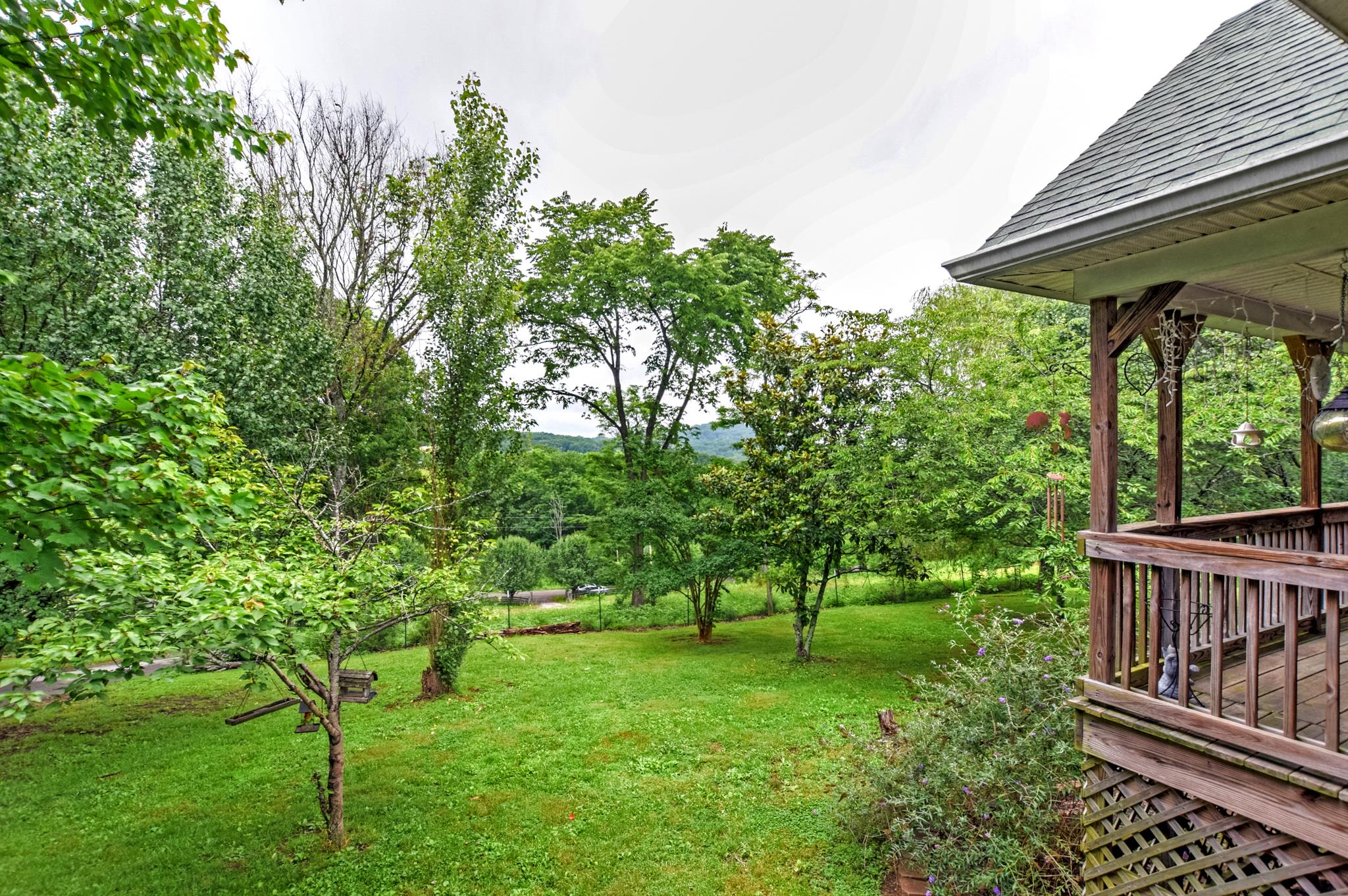 945 Turner Road Watertown, TN 37184 - Photo 7 of 30 a view of backyard with green space