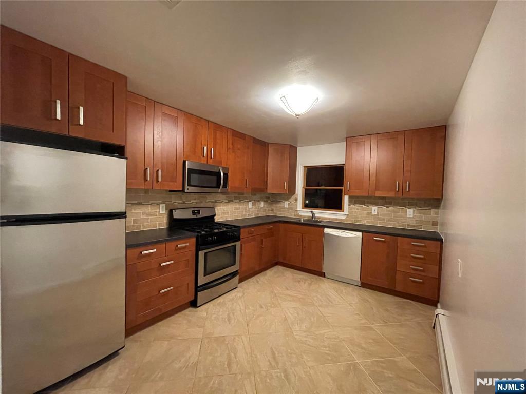69 Prospect Street, Unit 2 Paramus, NJ 07652 - Photo 8 of 17
