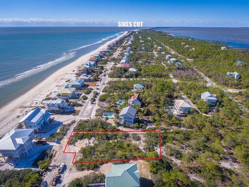 1952 Coral Reef Road Eastpoint, FL 32328 - Photo 4 of 18