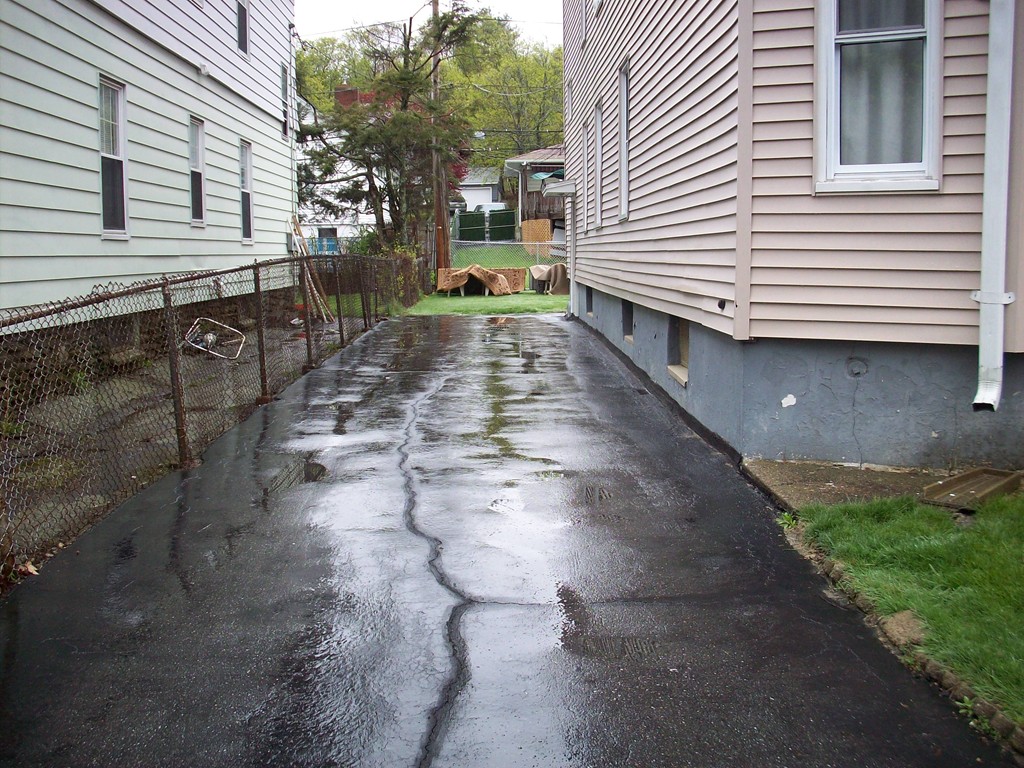 17 Superior Road Worcester, MA 01604 - Photo 4 of 9 Gallery Image 4