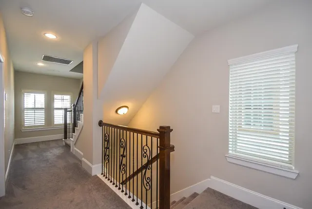 $482,000 | 1110 Oakwood Pass Court, Houston, TX 77043