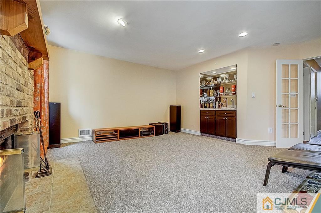 4505 Stonehedge Road Edison, NJ 08820 - Photo 21 of 25 a view of livingroom with furniture