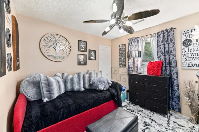 $305,000 | 104 Nottingham Court, Summerville, SC 29485