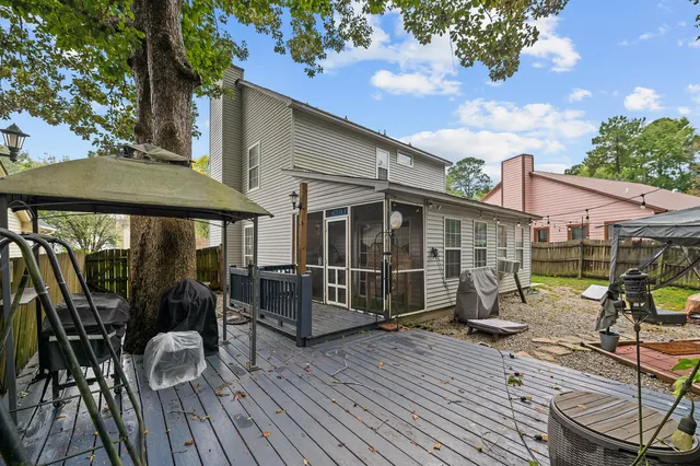 $305,000 | 104 Nottingham Court, Summerville, SC 29485