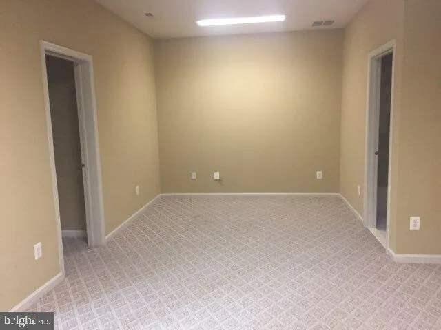 $3,600 | 22560 Scattersville Gap Terrace, Ashburn, VA 20148