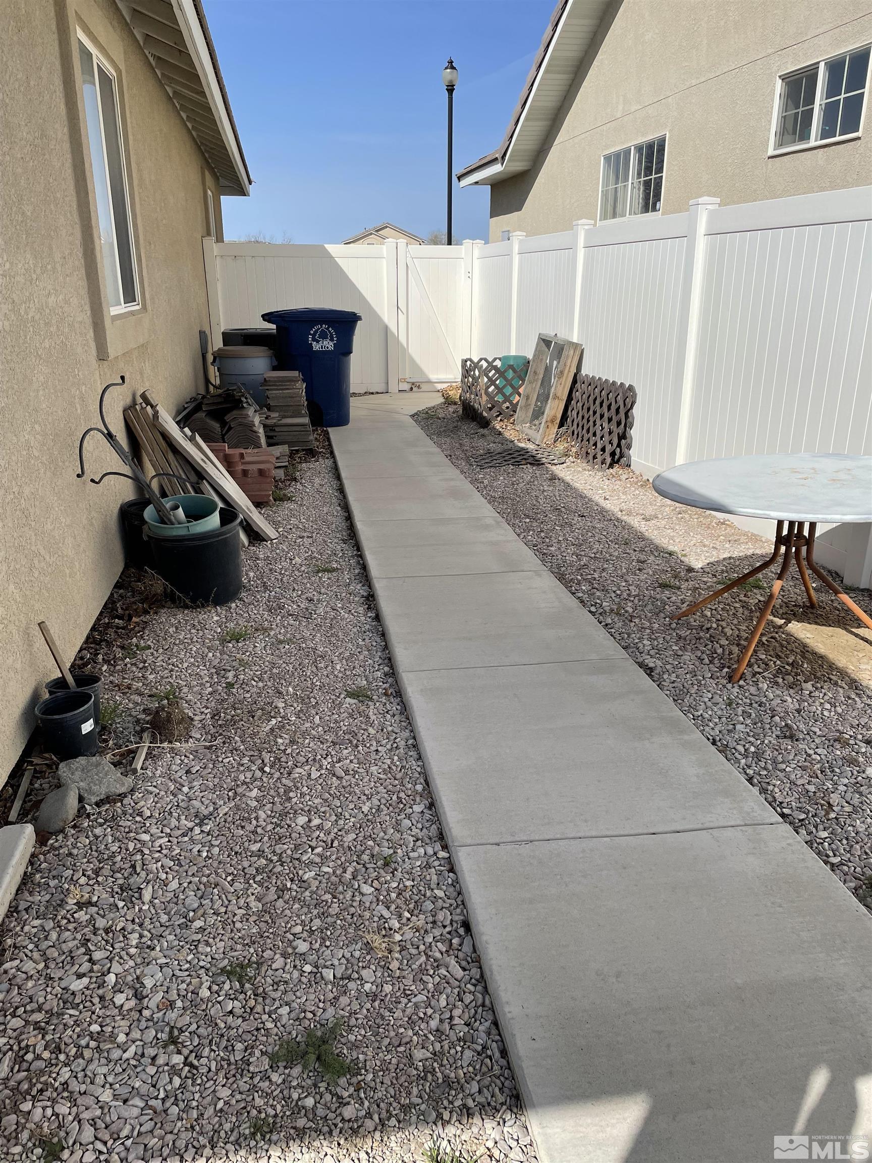 608 Timber Way Fallon, NV 89406 - Photo 5 of 24 Photo 5