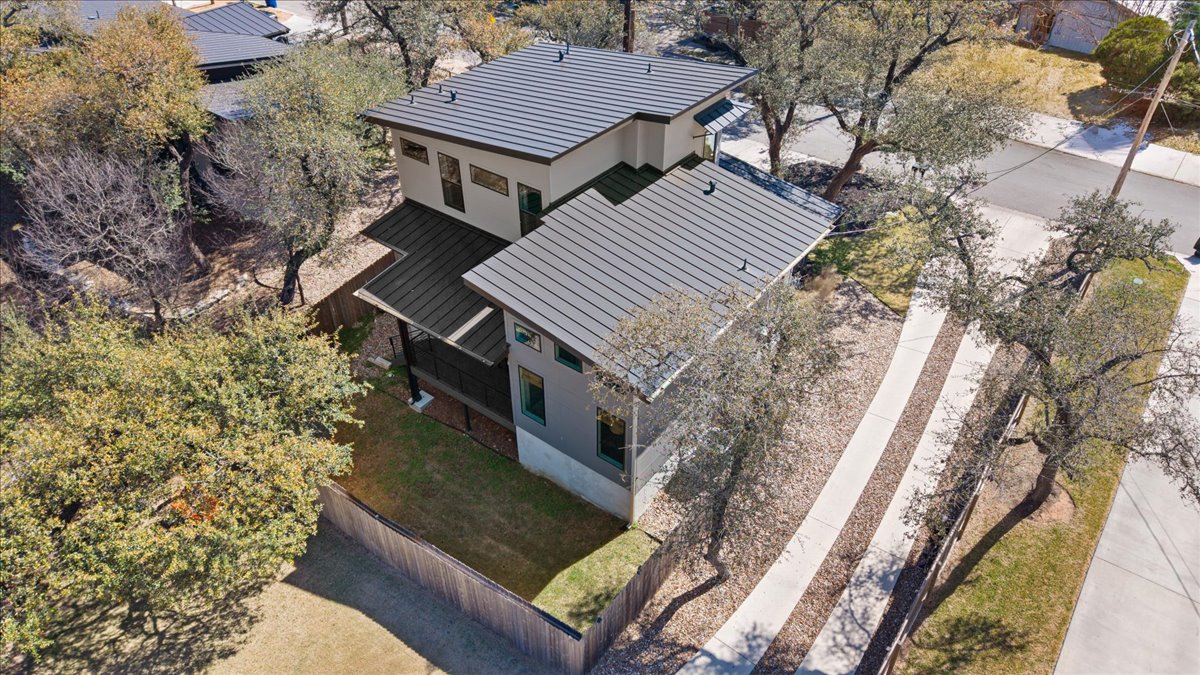 3602 Pennsylvania Avenue, Unit 2 Austin, TX 78721 - Photo 27 of 32 Located in vibrant East Austin, just minutes from downtown and major employers.