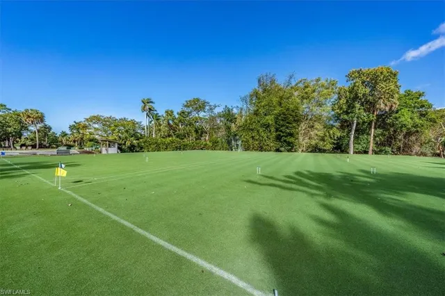 $399,000 | 104 Clubhouse Drive, Unit 272, Naples, FL 34105