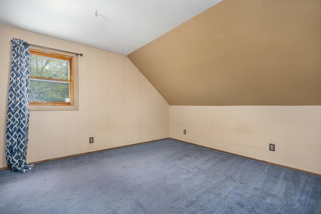 348 North Road Deerfield, NH 03037 - Photo 14 of 41