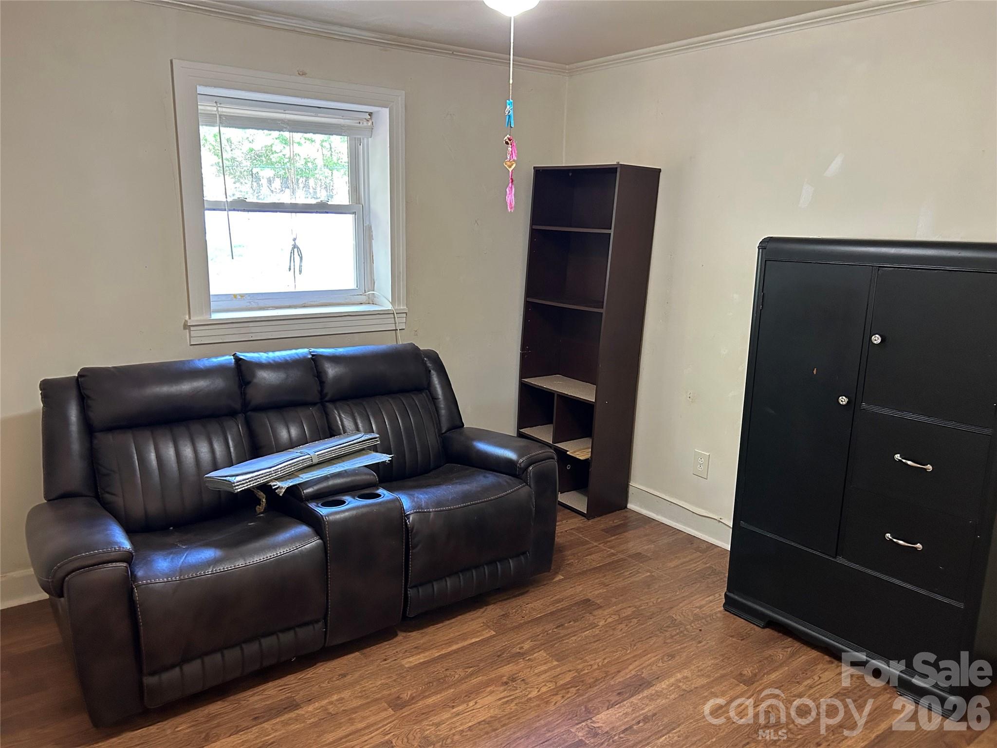 2307 Harris Henrietta Road Forest City, NC 28043 - Photo 24 of 31 a living room with furniture