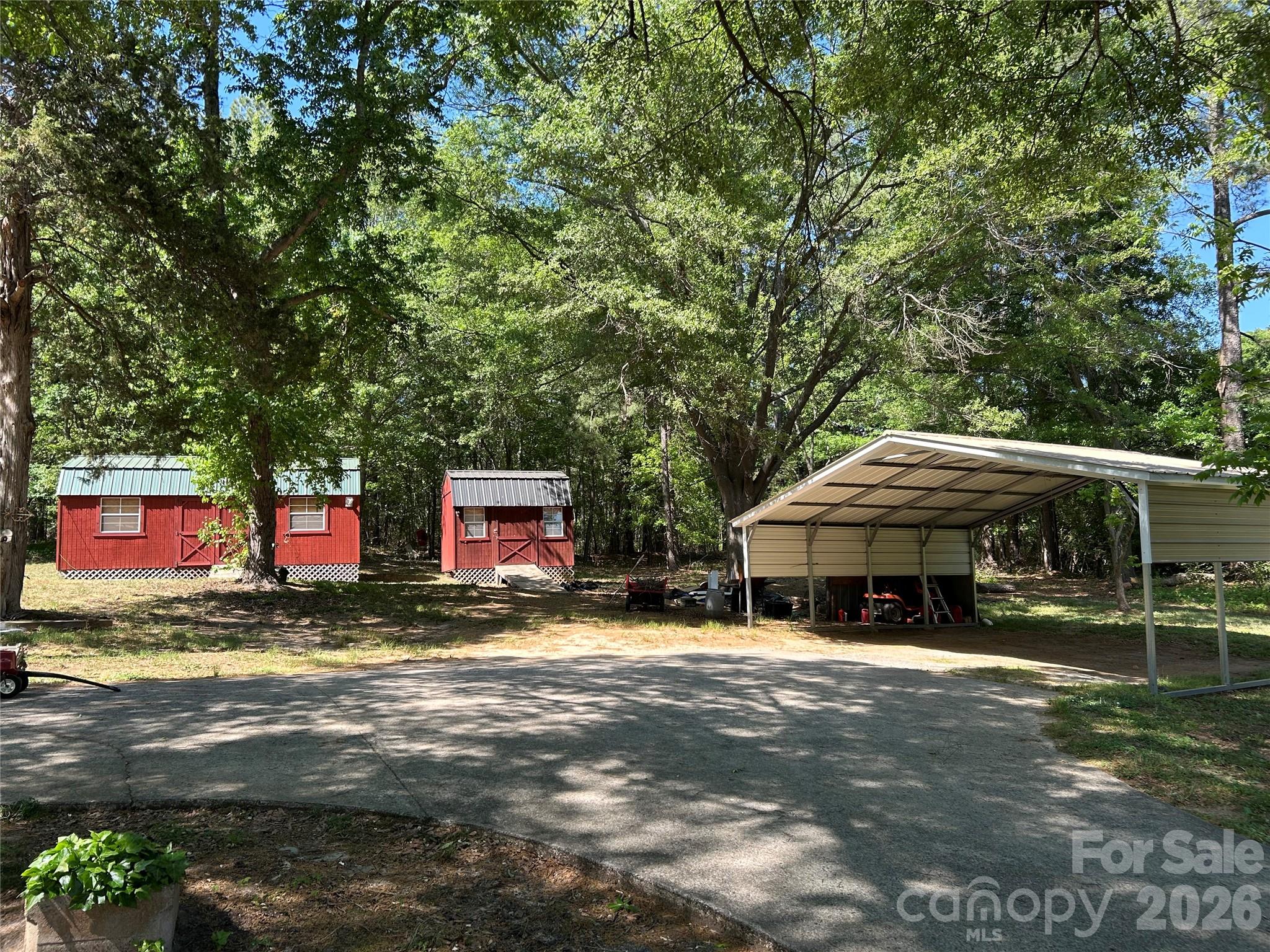 2307 Harris Henrietta Road Forest City, NC 28043 - Photo 6 of 31 a view of a house with backyard