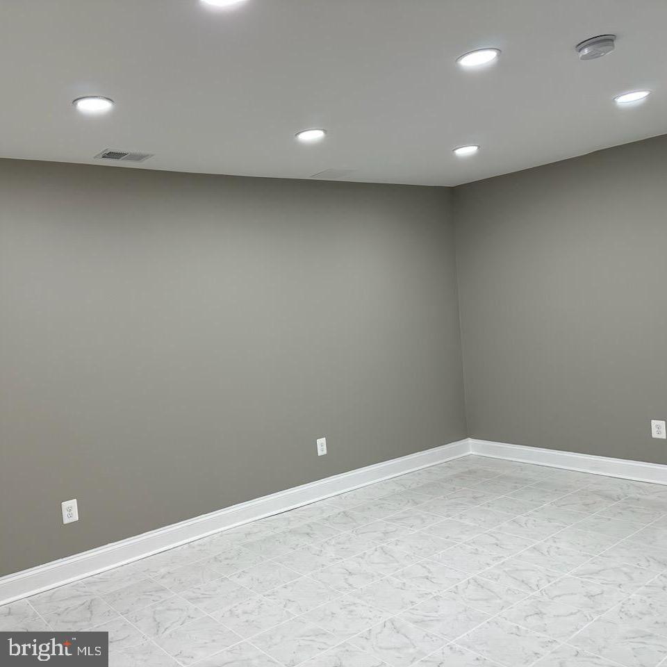 1216 Valley Street Baltimore, MD 21202 - Photo 15 of 21 Basement