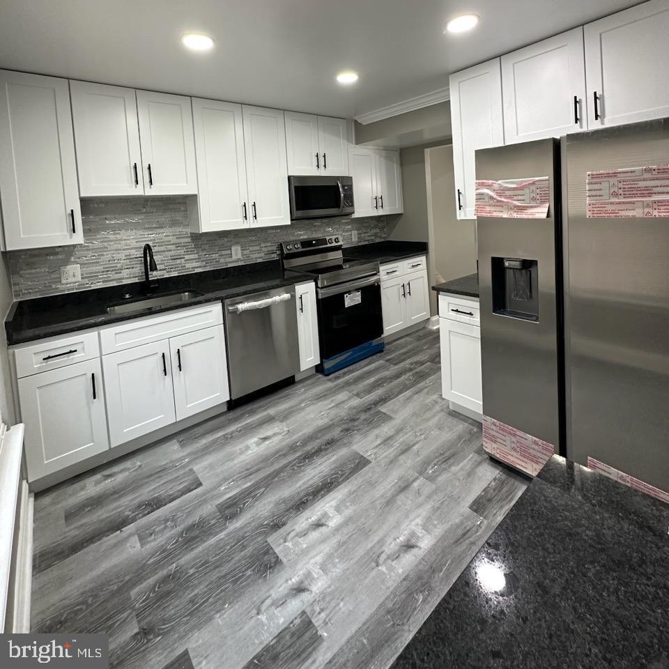 1216 Valley Street Baltimore, MD 21202 - Photo 2 of 21 Kitchen