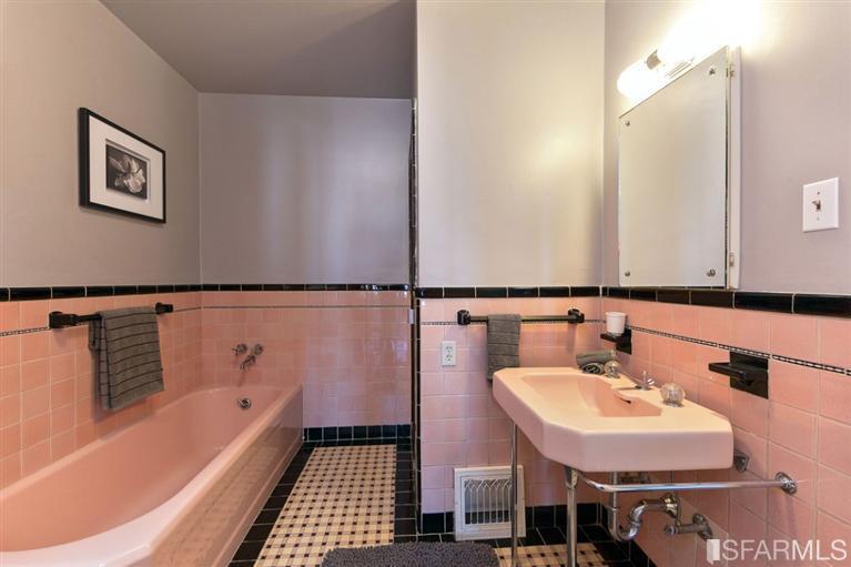 653 Marina Boulevard San Francisco, CA 94123 - Photo 14 of 31