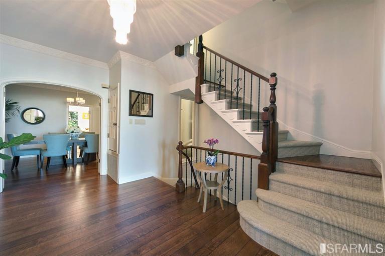 653 Marina Boulevard San Francisco, CA 94123 - Photo 4 of 31