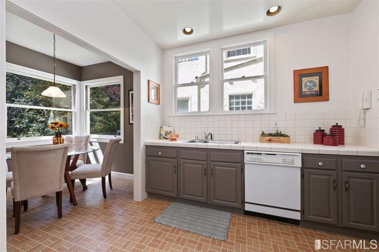 653 Marina Boulevard San Francisco, CA 94123 - Photo 8 of 31