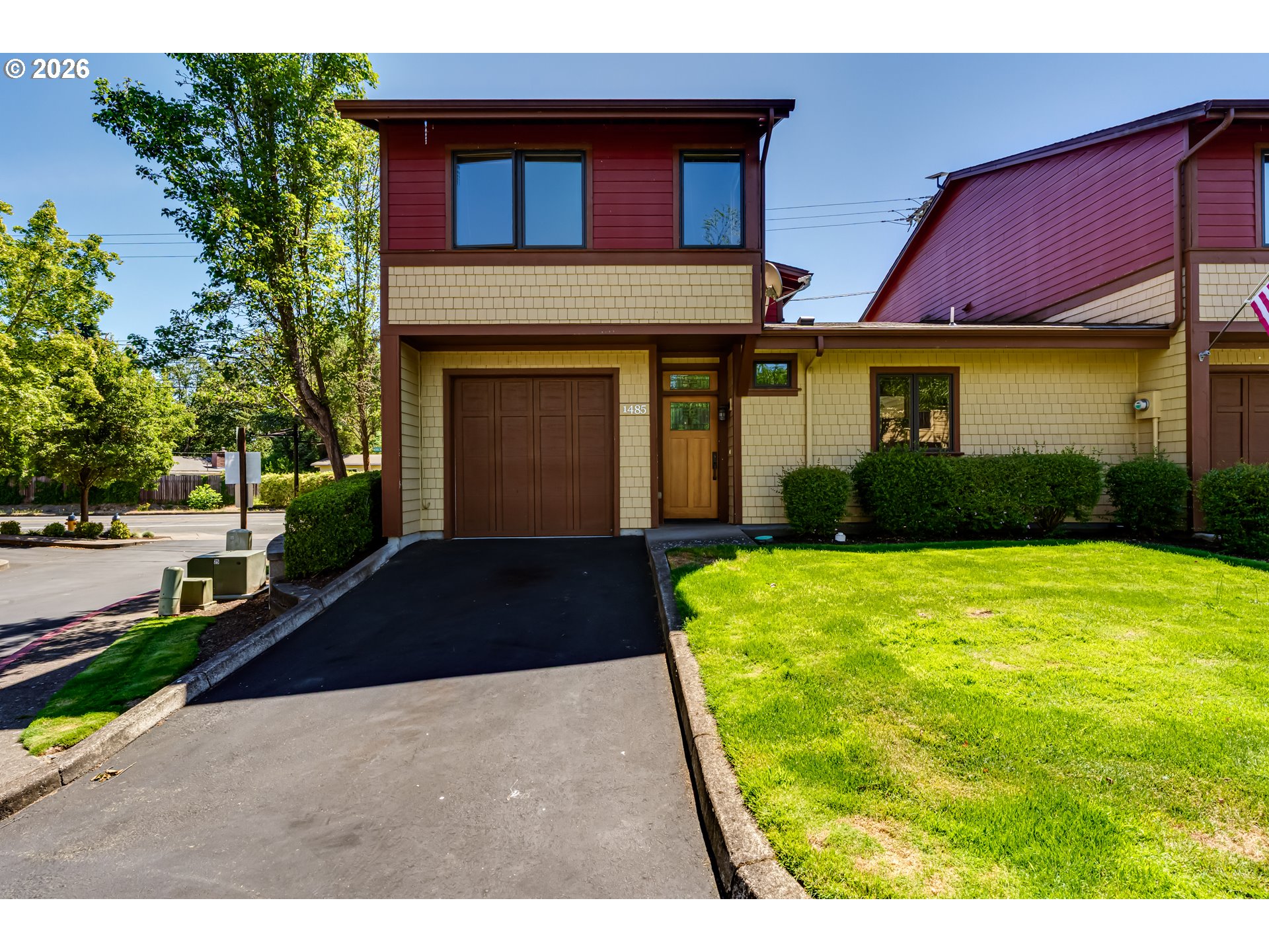 1485 Perdue Loop Eugene, OR 97401 - Photo 2 of 33