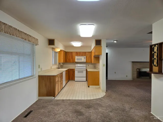 $389,500 | 1203 Sears Drive, Ontario, OR 97914