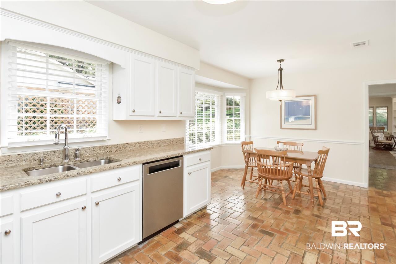 308 West Brandy Run Road Mobile, AL 36608 - Photo 12 of 47