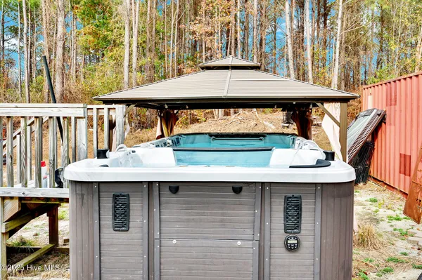 $399,999 | 2122 State Road 1415, Greenville, NC 27834