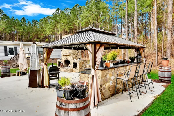 $399,999 | 2122 State Road 1415, Greenville, NC 27834