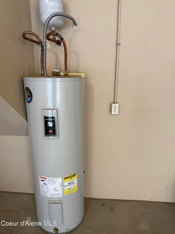 $365,000 | 327 South Olive Avenue, Unit J, Sandpoint, ID 83864