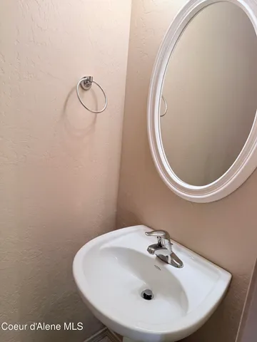 $365,000 | 327 South Olive Avenue, Unit J, Sandpoint, ID 83864