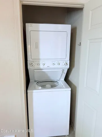 $365,000 | 327 South Olive Avenue, Unit J, Sandpoint, ID 83864