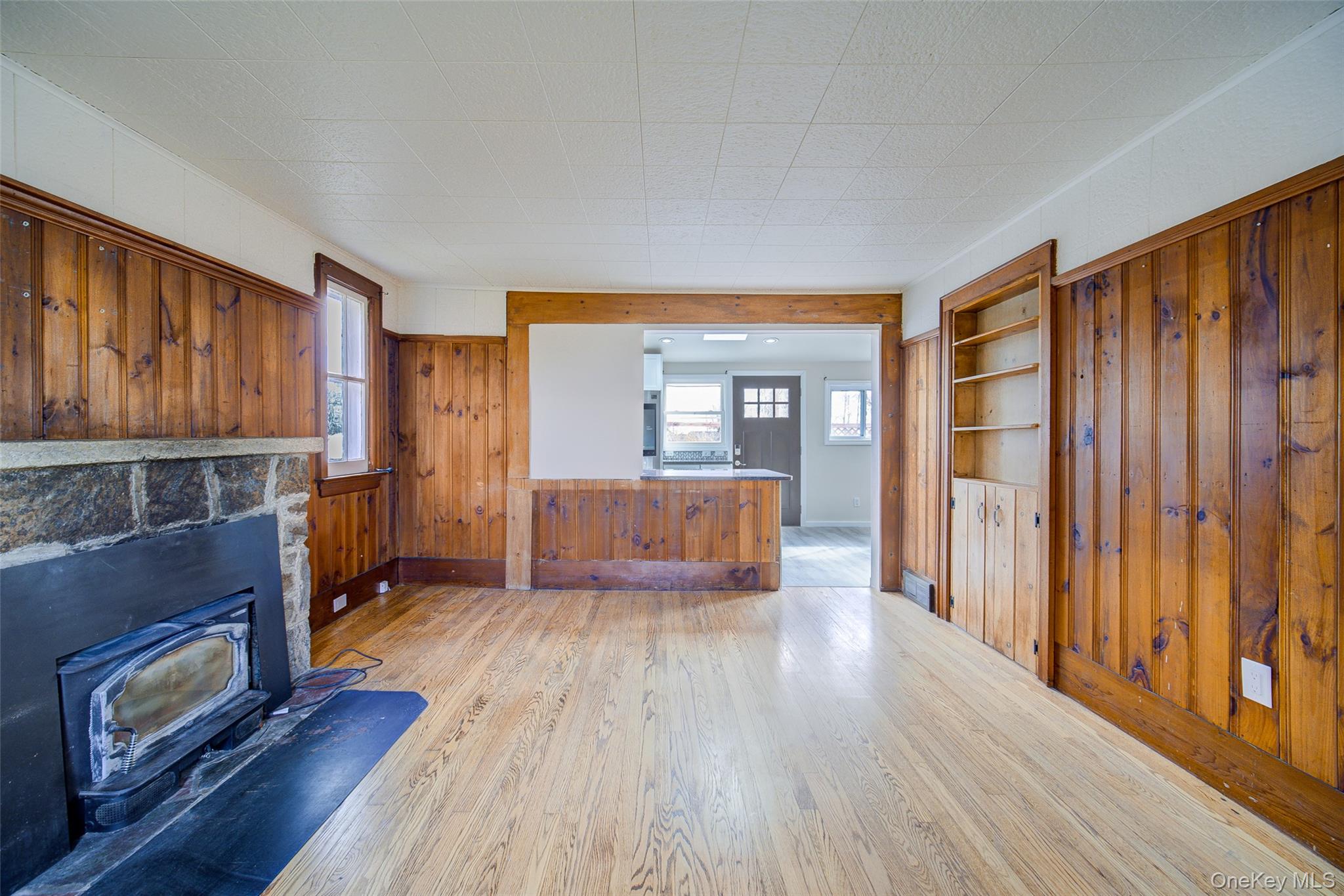 17 Baldwin Road Carmel, NY 10512 - Photo 6 of 29 a living room with furniture and a wooden floor
