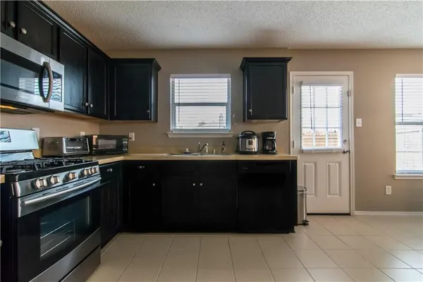 $2,350 | 12345 Peak Circle, Frisco, TX 75035